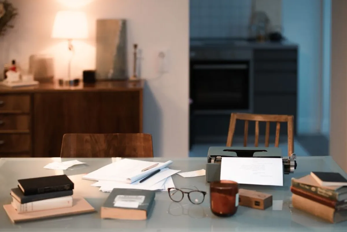 writing desk
